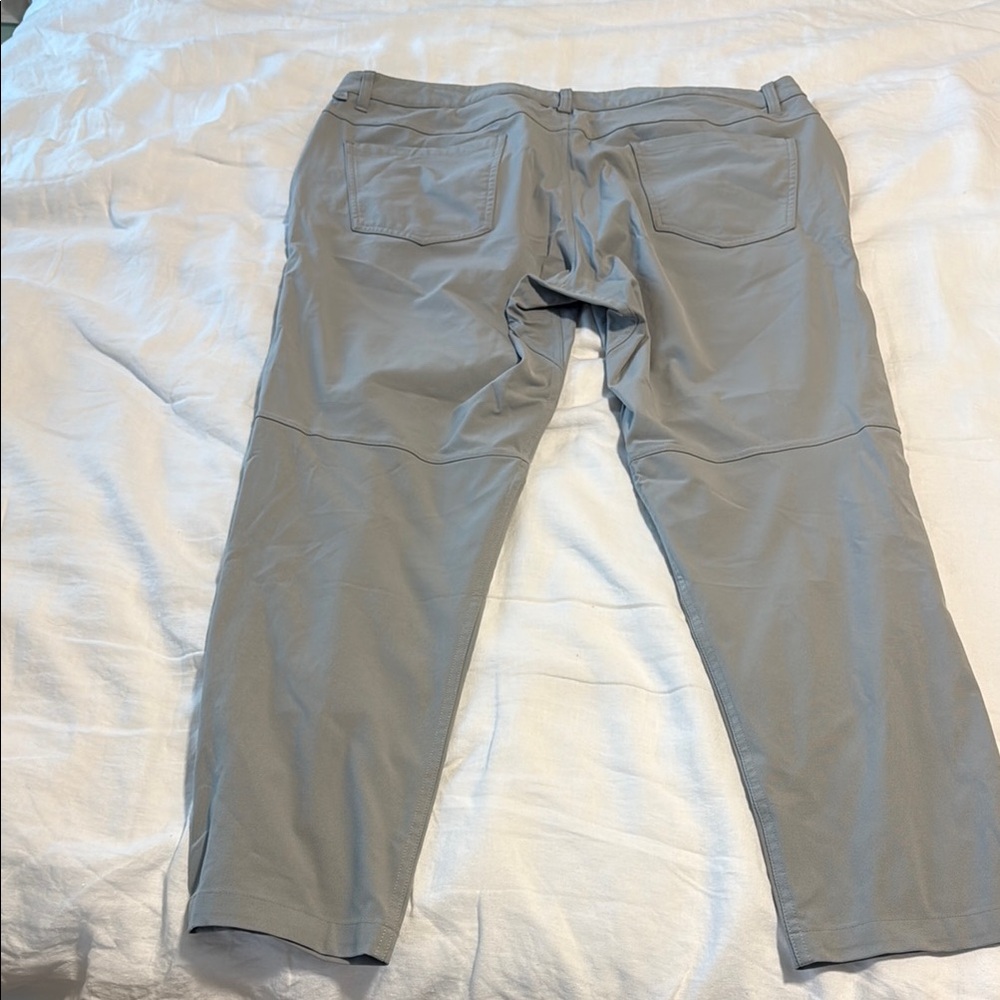 Men's Silver ABC Slim 38 waist 30” inseam